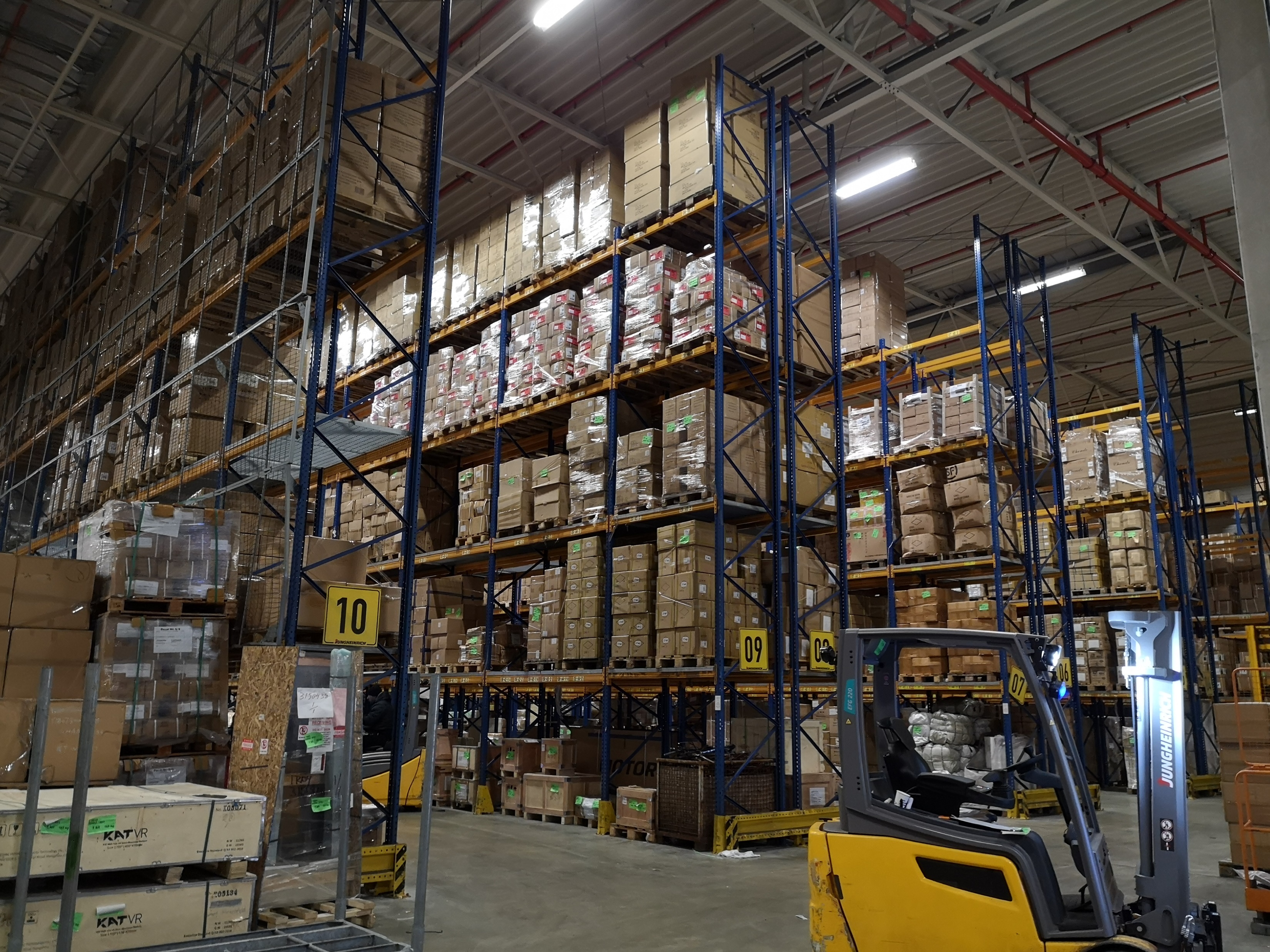 Warehouse operations